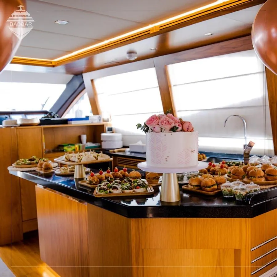 Botel Babbar Yachts Hotel Dubai